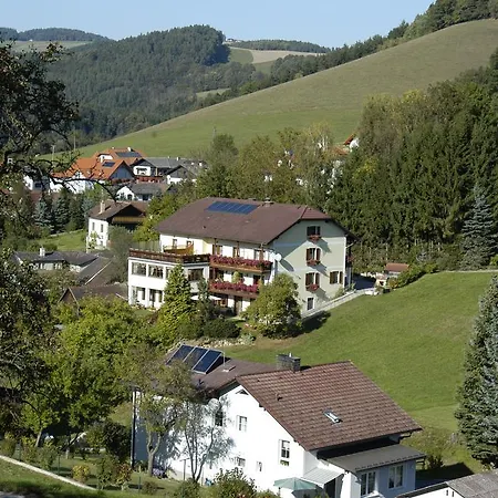 Konukevi Geniesserpension Dopler - Zur Schonen Au