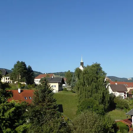 Konukevi Geniesserpension Dopler - Zur Schonen Au 4*